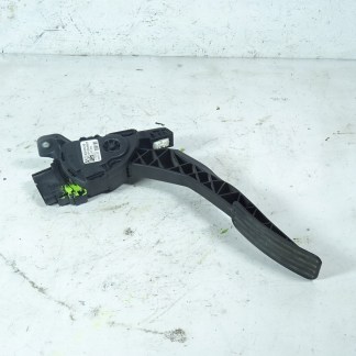 JAGUAR XJ 5.0 V8 POTENCJOMETR GAZU 9X23-9F832-AB JAGUAR XJ 5.0 V8 POTENCJOMETR GAZU 9X23-9F832-AB