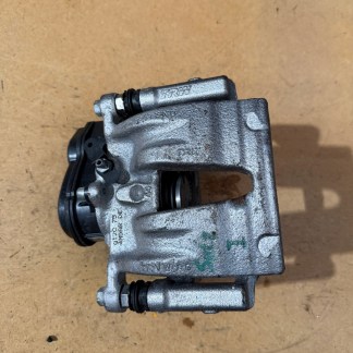 AUDI Q5 II ZACISK HAMULCOWY 32355763…. 32355763 323 557 63 AUDI Q5 II ZACISK HAMULCOWY 32355763…. 32355763 323 557 63