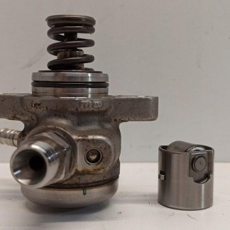 AUDI A1 82A POMPA PALIWA 04E127027M AUDI A1 82A POMPA PALIWA 04E127027M