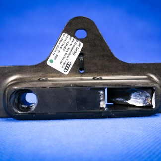 Zamek dachu prawy Audi A3 S3 8V Cabrio 8V7871444 Zamek dachu prawy Audi A3 S3 8V Cabrio 8V7871444