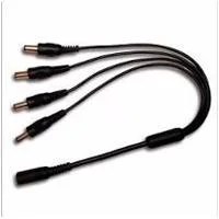 DIVISOR DE ENERGIA SAXXON  TIPO PULPO 4 CONECTORES MACHO 2.1MM 1 CONEC