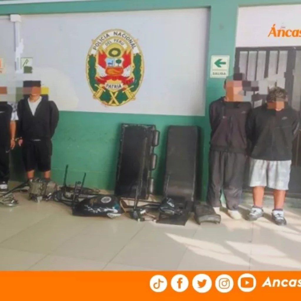 Áncash: capturan a 4 menores por desmantelar motokars robadas en Casma – Peru vision digital Áncash: capturan a 4 menores por desmantelar motokars robadas en Casma – Peru vision digital