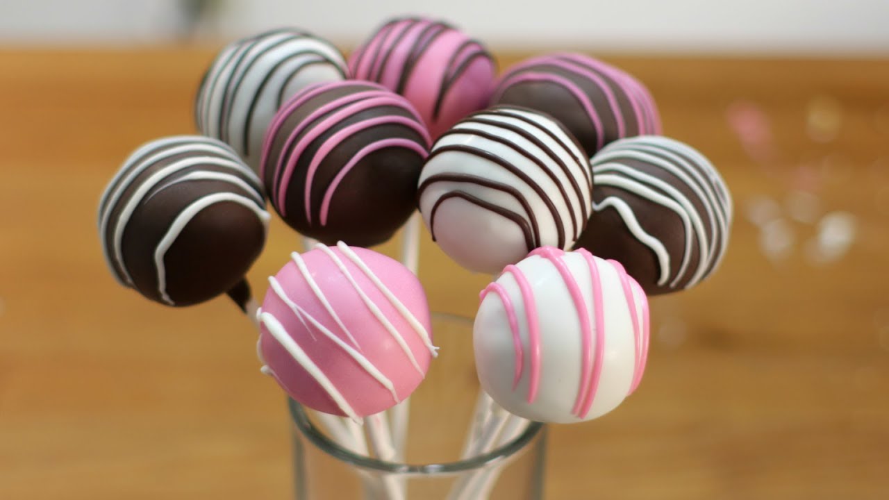 Homemade Cake Pops That Look and Taste Bakery-Perfect Homemade Cake Pops That Look and Taste Bakery-Perfect
