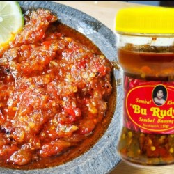 Resep Sambal Bu Rudy Surabaya: Sensasi Pedas yang Menggugah Selera Resep Sambal Bu Rudy Surabaya: Sensasi Pedas yang Menggugah Selera