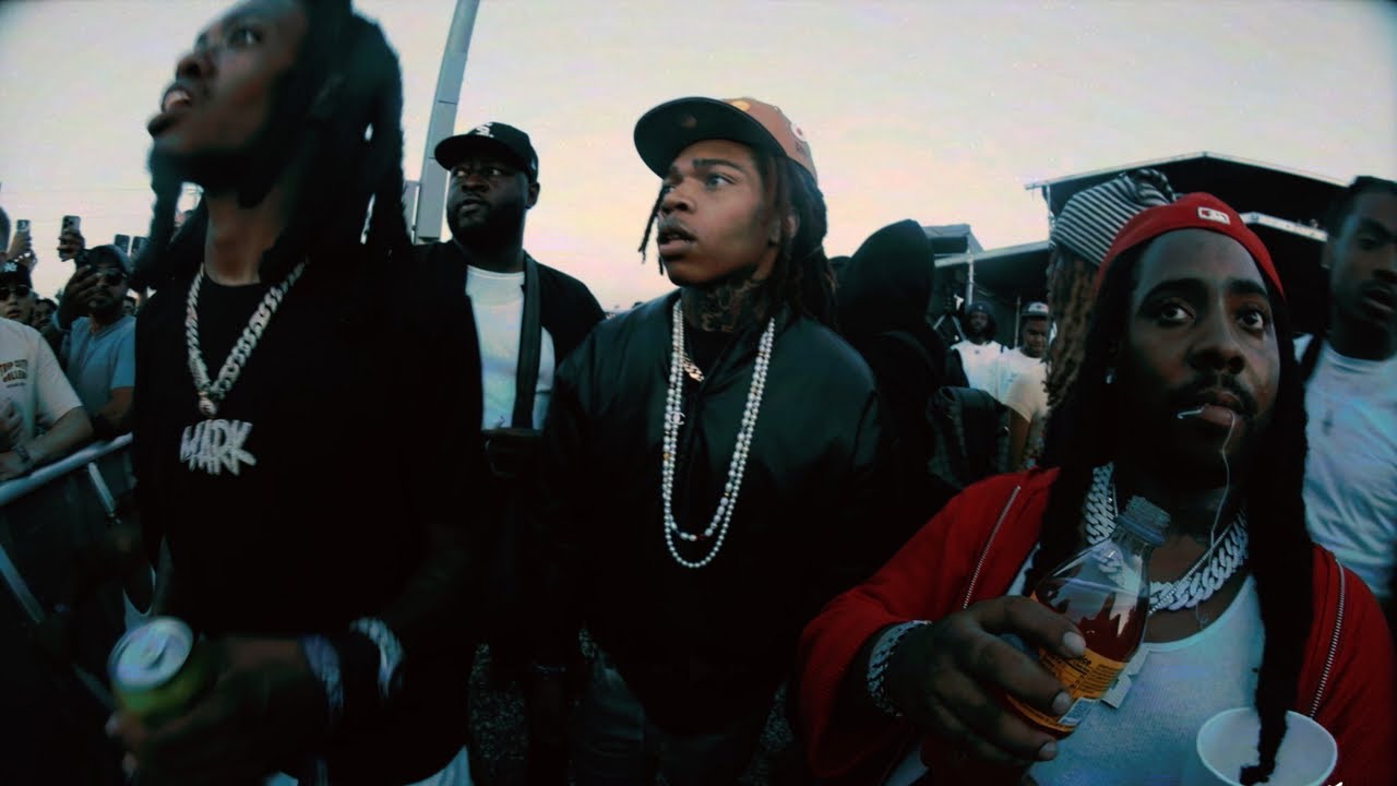 Chuckyy – No Blickout (video musik resmi) Chuckyy – No Blickout (video musik resmi)