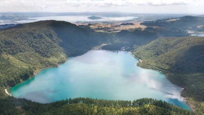 Body Found in Lake Tikitapu After Solo Swim Goes Tragically Wrong Body Found in Lake Tikitapu After Solo Swim Goes Tragically Wrong