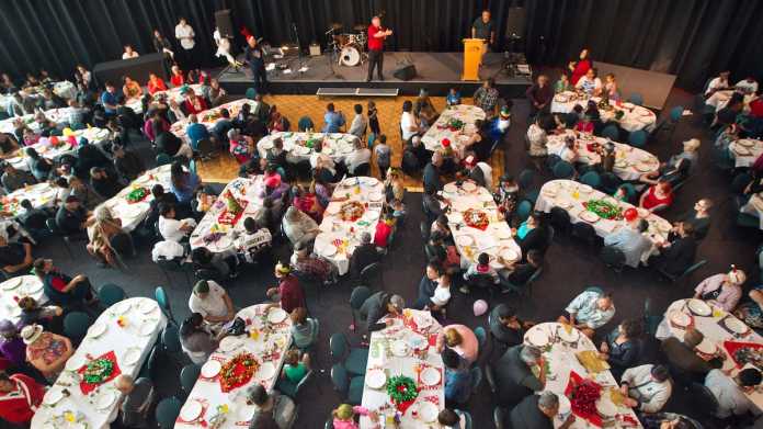 Rotorua Community Comes Together for Christmas Day Lunch Rotorua Community Comes Together for Christmas Day Lunch