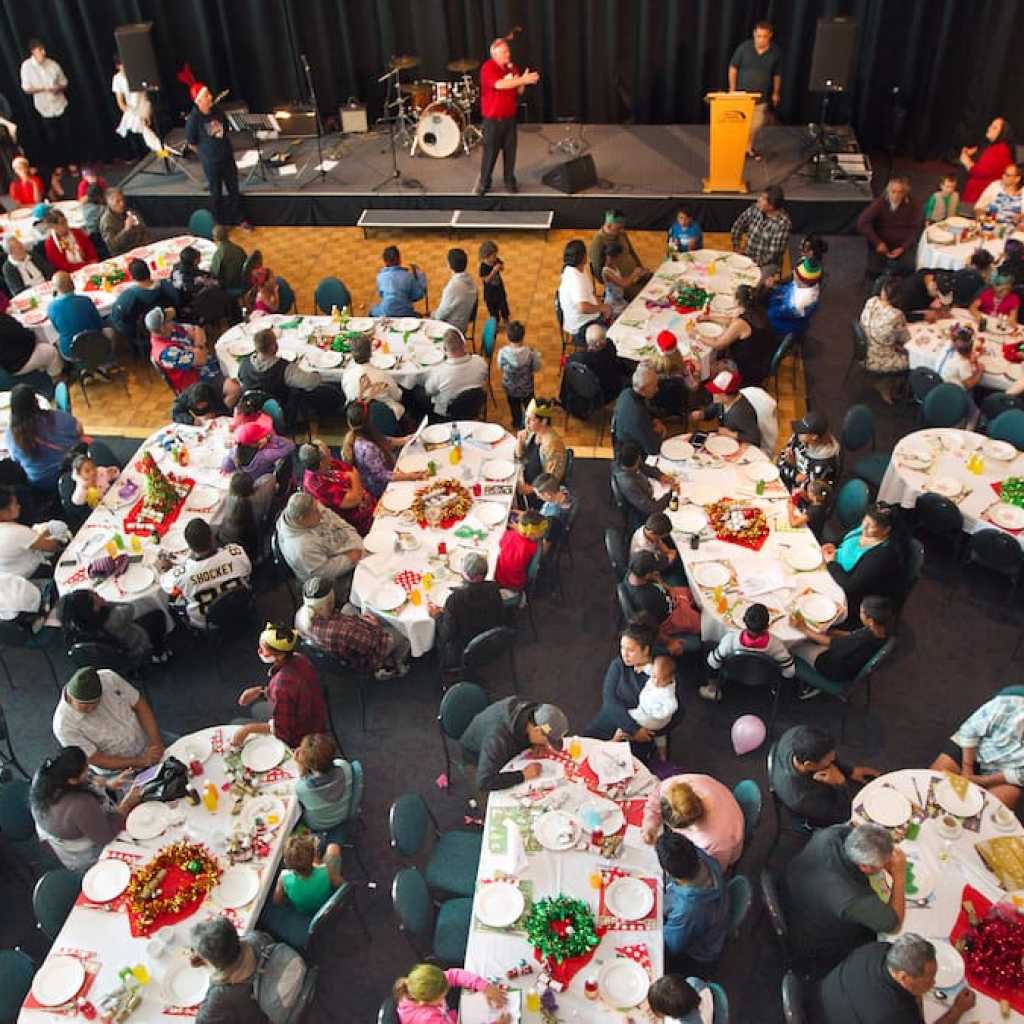 Rotorua Community Comes Together for Christmas Day Lunch Rotorua Community Comes Together for Christmas Day Lunch