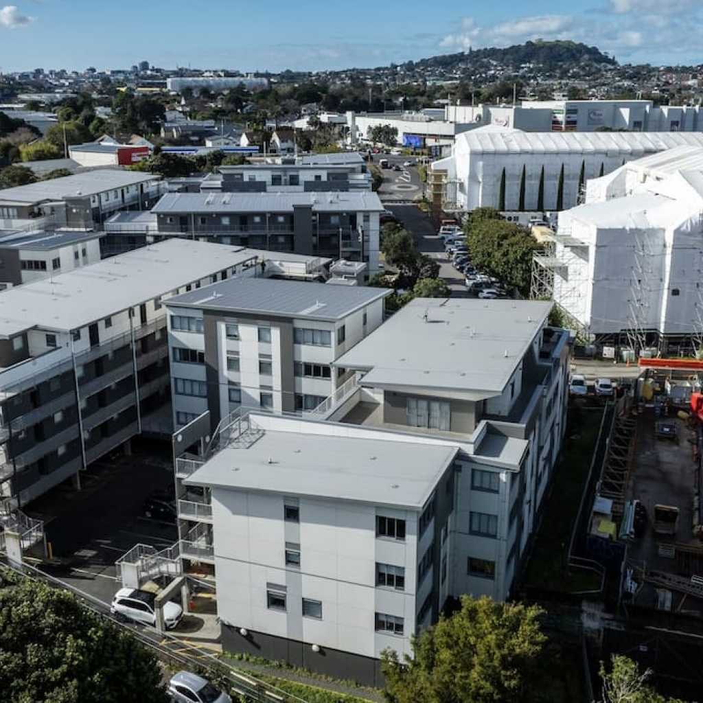 Administrators Appointed to Oversee 0m Repairs at NZ’s Largest Leaky Building Administrators Appointed to Oversee 0m Repairs at NZ’s Largest Leaky Building