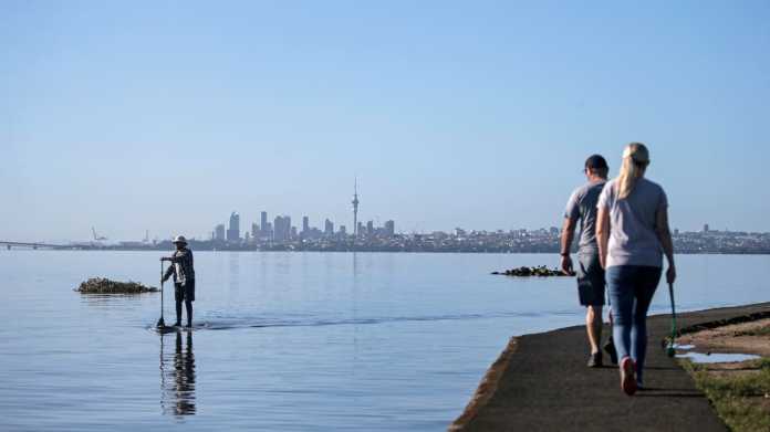 Heatwave Hits East Coast: MetService Issues Alerts for Hawke’s Bay and Gisborne Heatwave Hits East Coast: MetService Issues Alerts for Hawke’s Bay and Gisborne