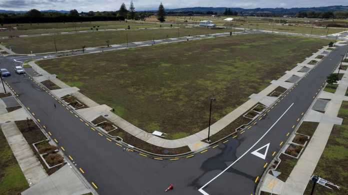 Karaka Developer Invests Heavily in Water Infrastructure to Unlock 5000 New Homes Karaka Developer Invests Heavily in Water Infrastructure to Unlock 5000 New Homes