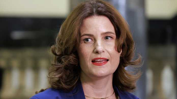 Backing Behind the Bid to Oust Nicola Willis Backing Behind the Bid to Oust Nicola Willis