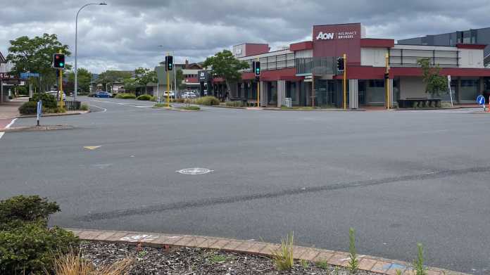 Rotorua City Centre Crash Leaves 2 Hospitalized Rotorua City Centre Crash Leaves 2 Hospitalized
