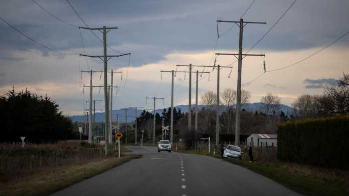 Car Crashes into Power Pole in Timaru, One Dead Car Crashes into Power Pole in Timaru, One Dead