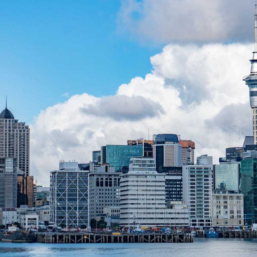 Former Rugby Star Charged with Assault and Threats Former Rugby Star Charged with Assault and Threats