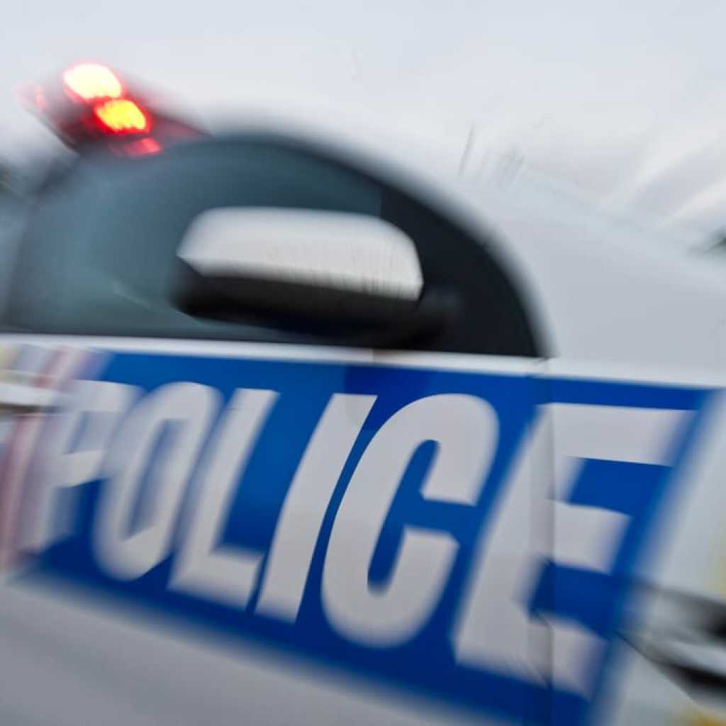 Auckland Police Arrest Man Carrying Samurai Sword Amid Central City Chaos Auckland Police Arrest Man Carrying Samurai Sword Amid Central City Chaos