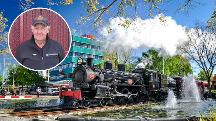Full Steam Ahead for Final Farewell Ride Full Steam Ahead for Final Farewell Ride