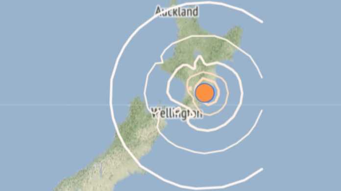 Quakes Hit Central North Island Quakes Hit Central North Island
