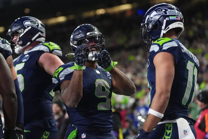 Seahawks Dominate 49ers, Advance to NFC Championship Seahawks Dominate 49ers, Advance to NFC Championship