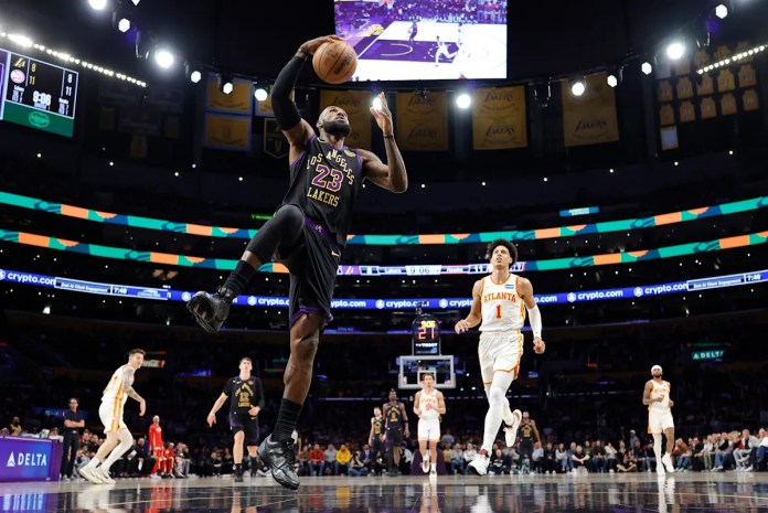 Lakers Triumph in First Back-to-Back of Season as LeBron James Falls Just Shy of Historic Triple-Double Lakers Triumph in First Back-to-Back of Season as LeBron James Falls Just Shy of Historic Triple-Double