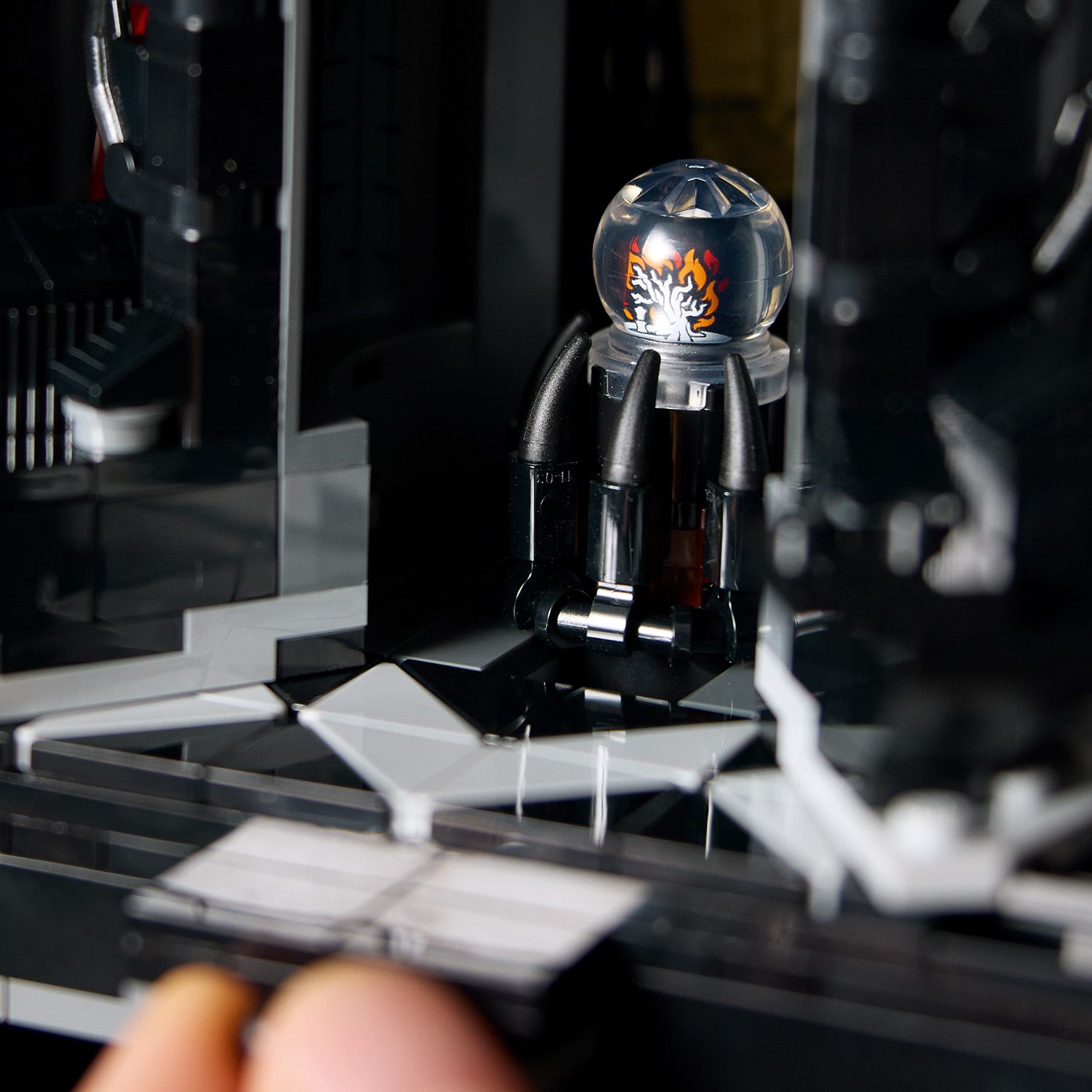LEGO Žiedų valdovas: Barad-dûr, 5471 dalis, 18+