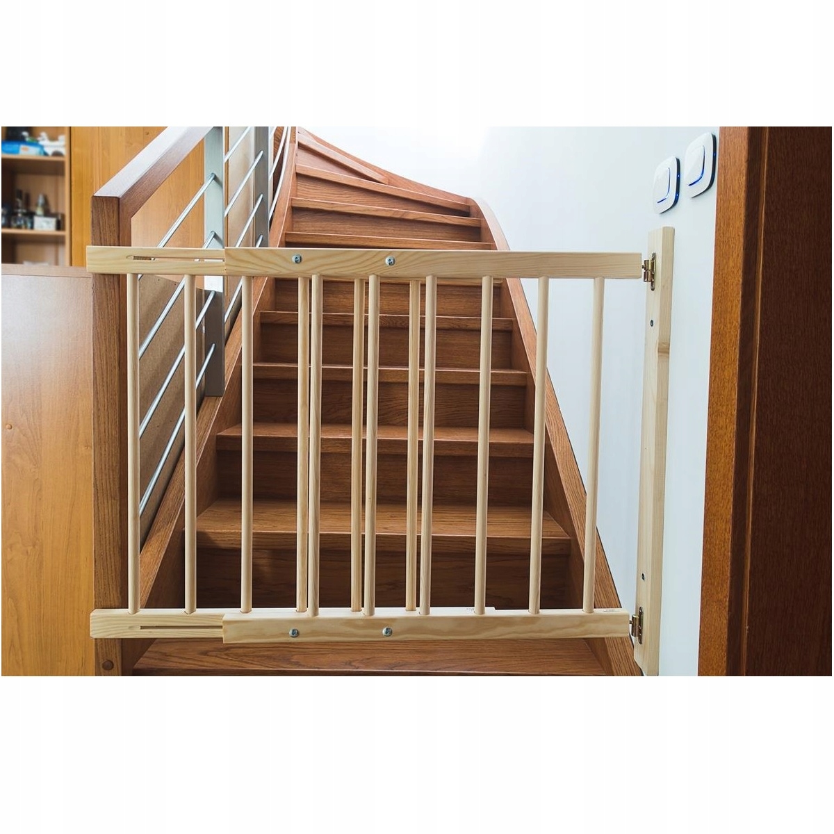 eBramka.pl atitvara durims ir schodams 52-72cm 68cm aukščio