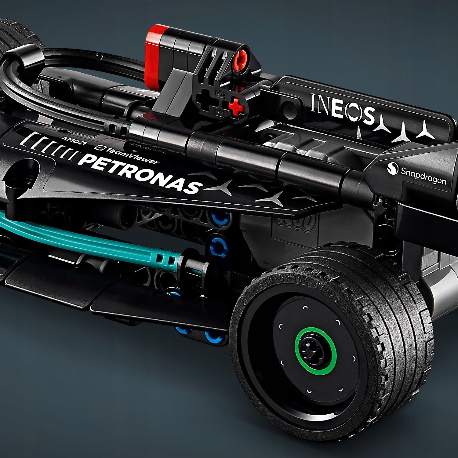 LEGO Technic Mercedes-AMG F1 W14 42165