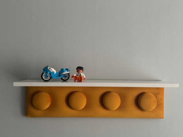 LEGO KLUOTOS FORMOS SIENINĖ LENTYNA, Kelių spalvų, 50 cm