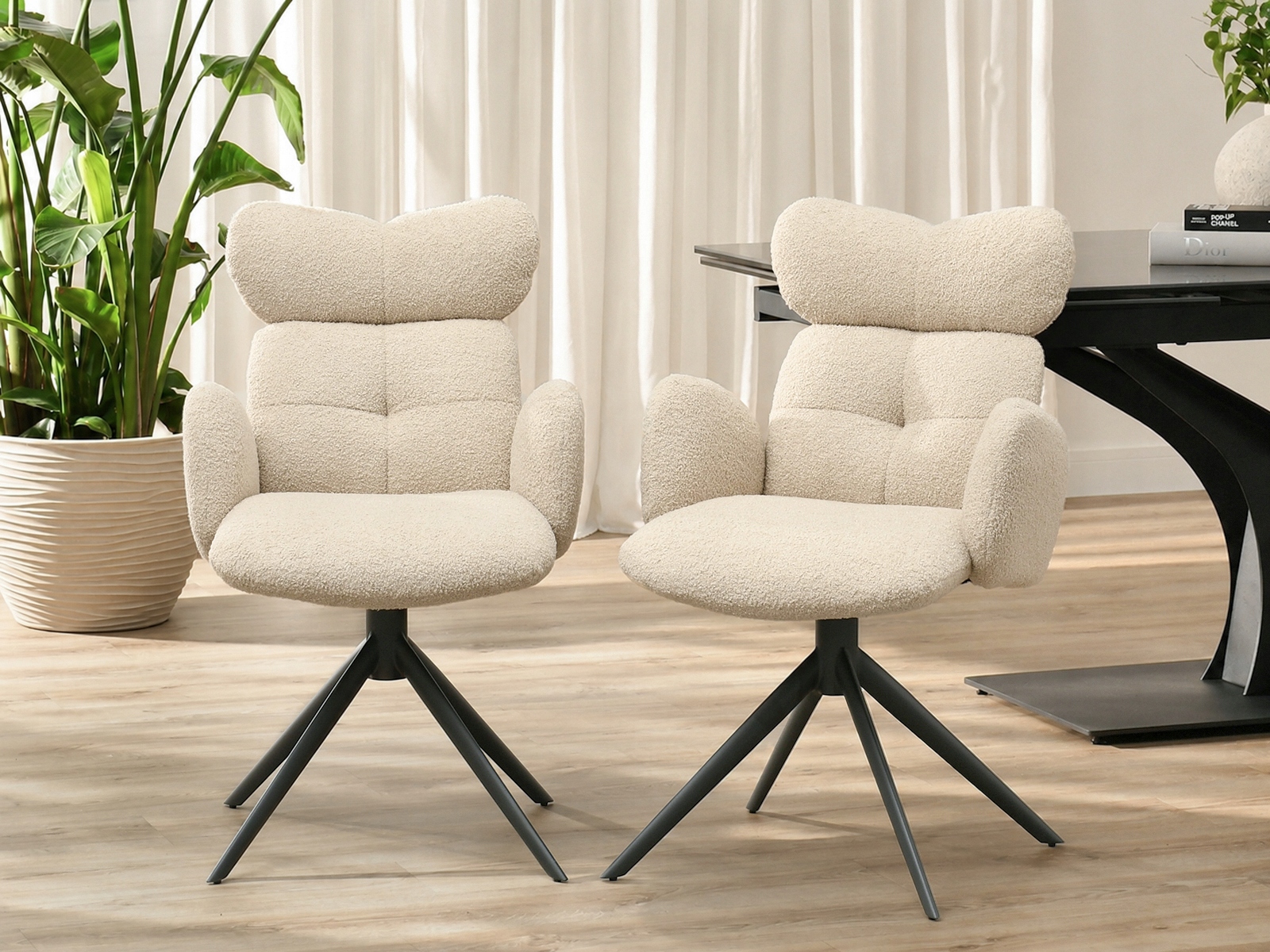 DESIGNER BOUCLE KĖDĖ SU porankiais ir galvos atrama MADELINE BEIGE
