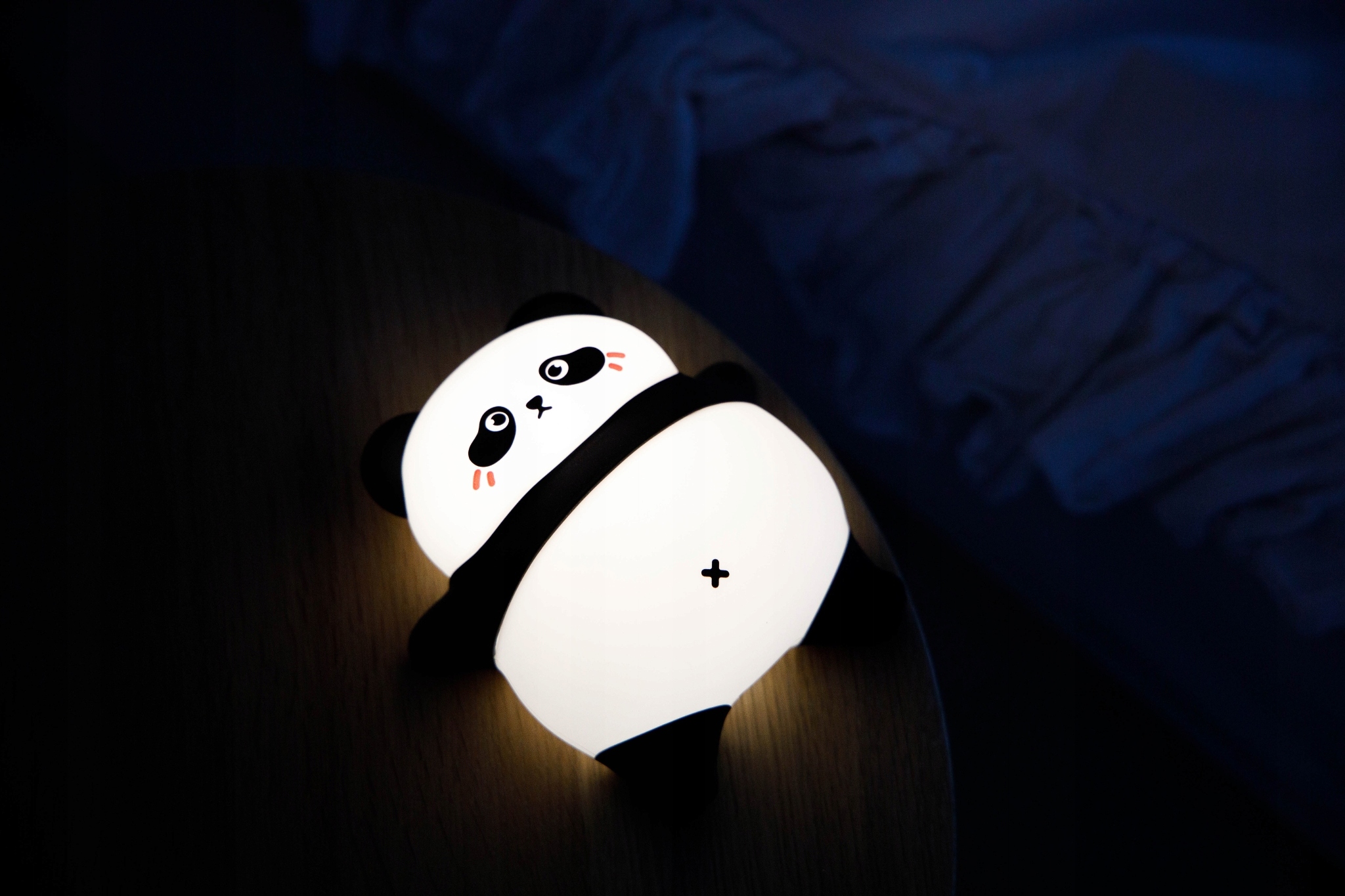 InnoGIO vaikiška naktinė lemputė silikoninė LED panda touch minkšta