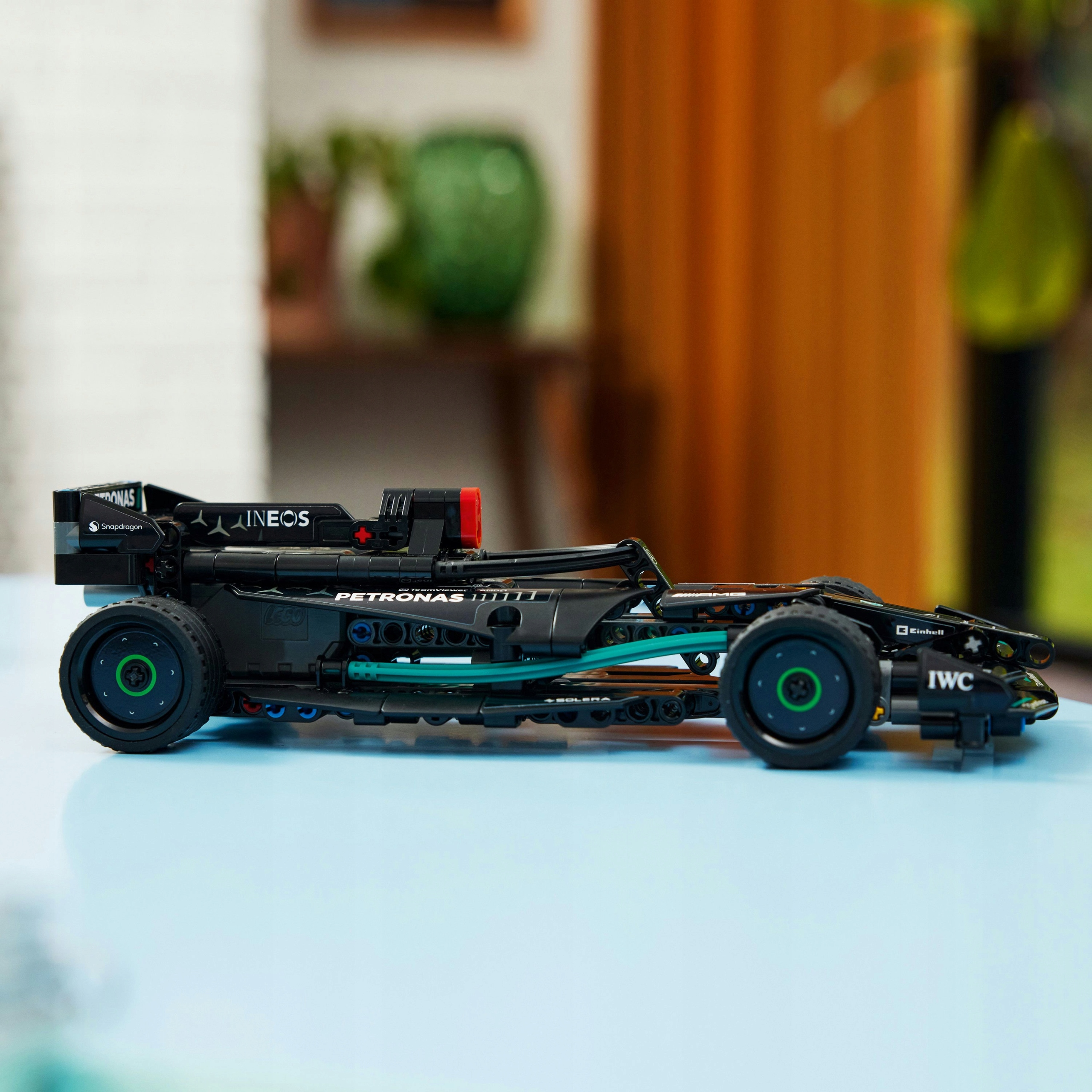LEGO Technic Mercedes-AMG F1 W14 42165