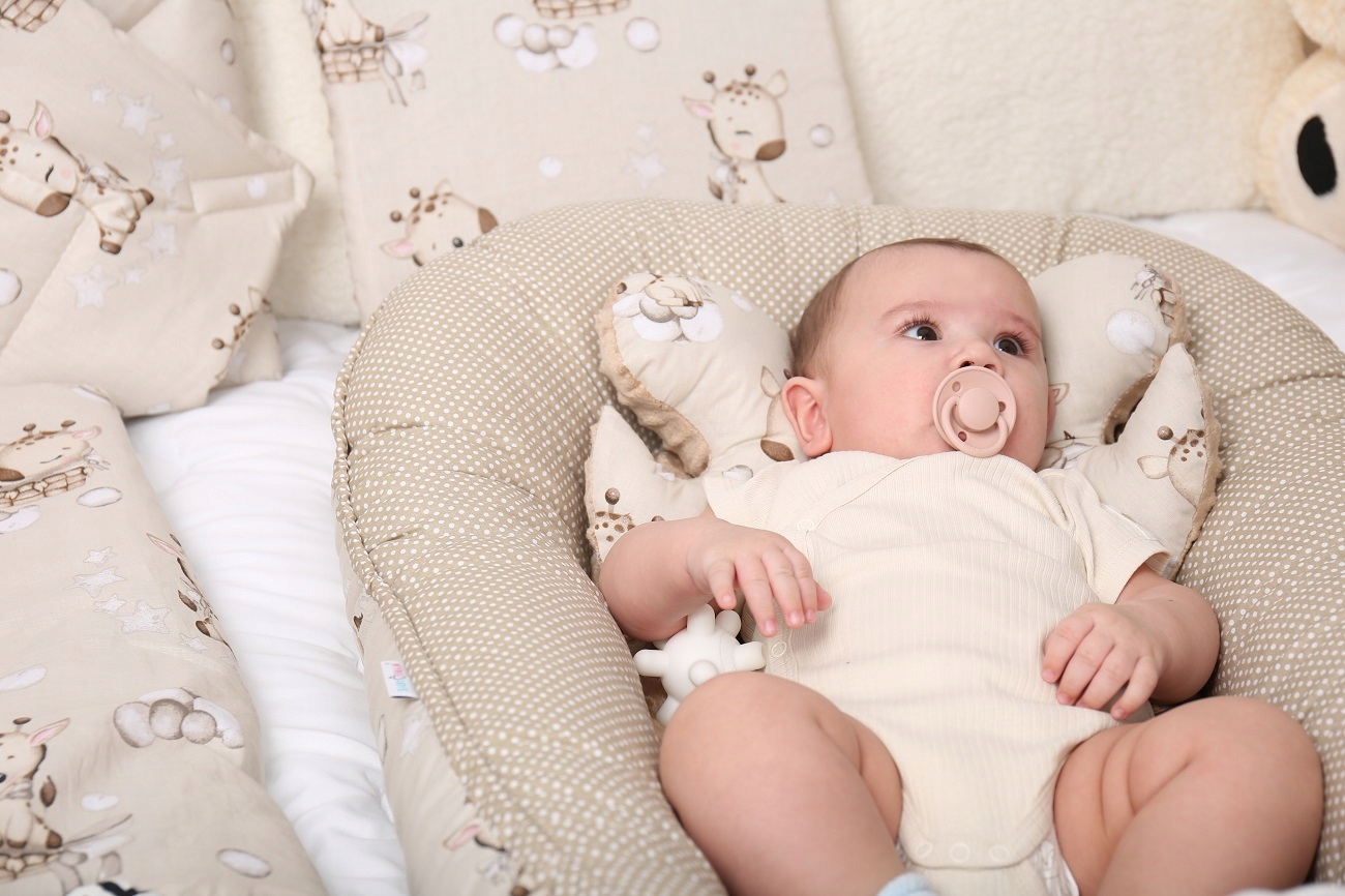 BABY COCOON NEST MINKY PIECE XXL BABYMAM RINKINYS, 7 ELEMENTAI.