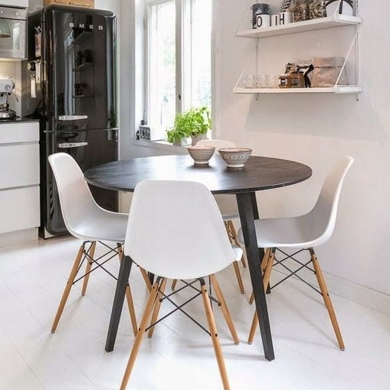 Skandinaviško stiliaus kėdė su balto buko kojomis, skirta PREMIUM Kitchen Living Room