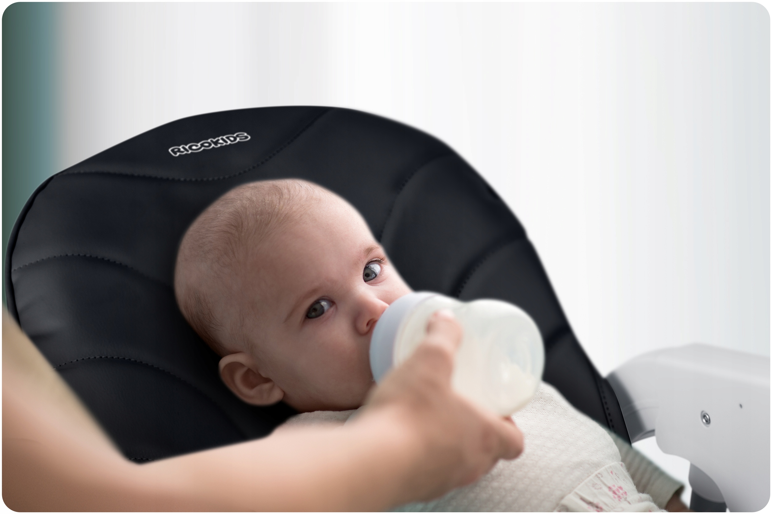 RicoKids TULO sulankstomos kėdutės su stalu