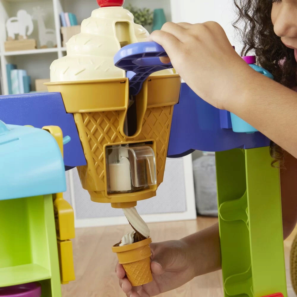 Hasbro Play-Doh ledų parduotuvė su 25 priedais