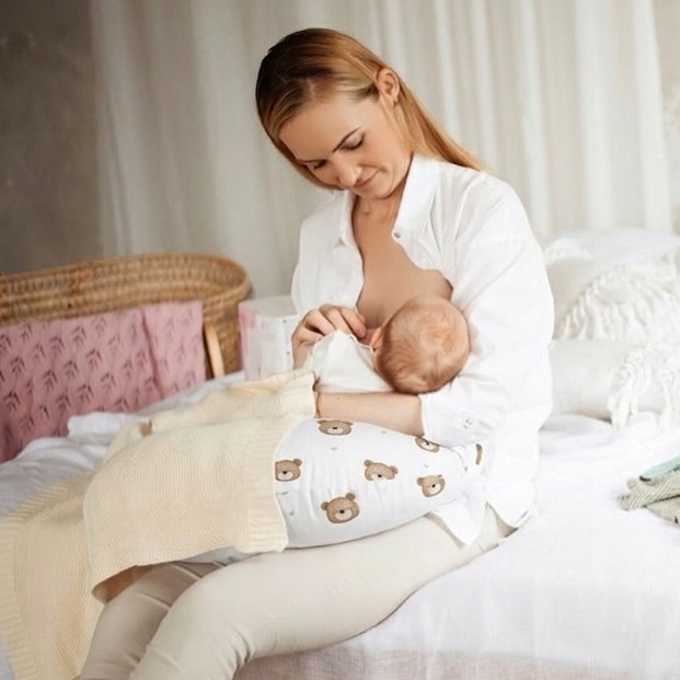 Bocioland maitinimo pagalvė su nuimama užvalkaluva