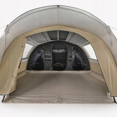 Quechua Air Seconds 6.3 Fresh & Black pripučiama kempingo palapinė 6 žmonėms.