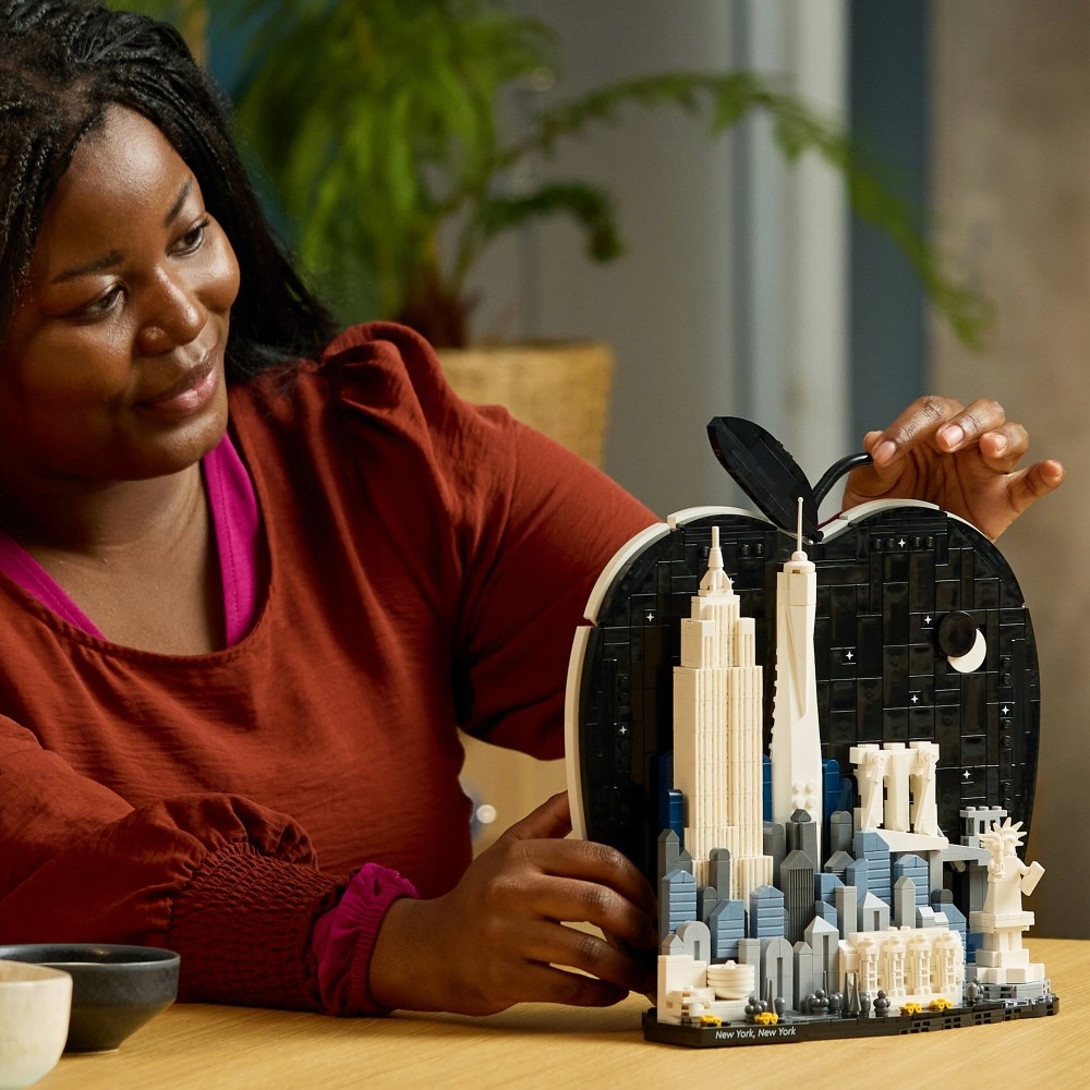 LEGO ARCHITEKTŪRA Niujorkas – Didysis obuolys 21066