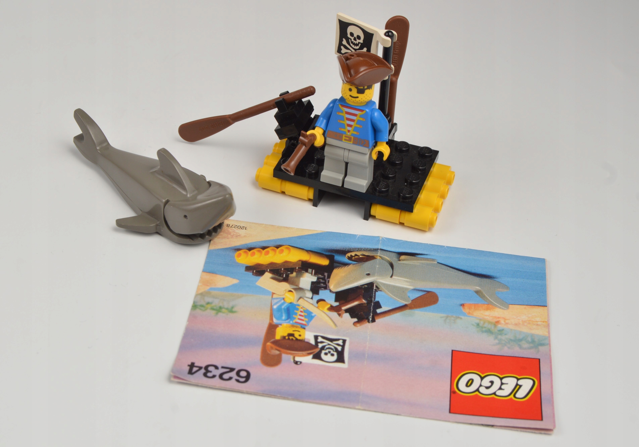 LEGO Pirates 6234 plaustas su piratu ir rykliu