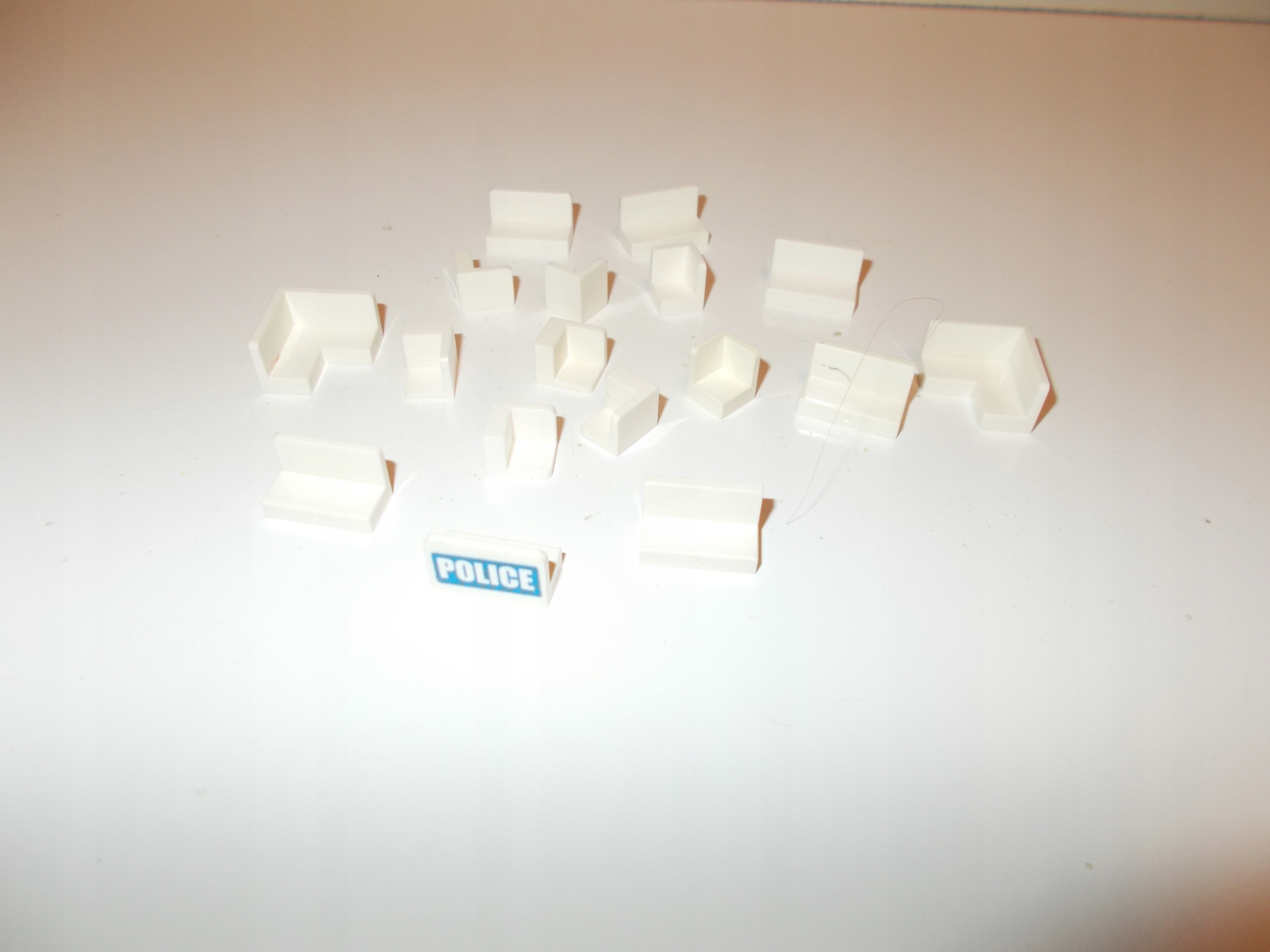 LEGO ANGLE SUOLĖLĖS**SMERPH**