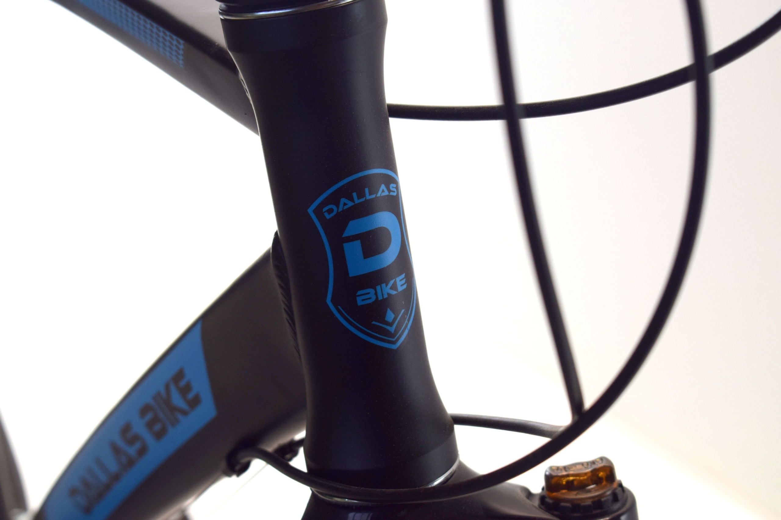 Kalnų dviračio 29" aliuminio DALLAS Shimano reguliuojamas amortizatorius