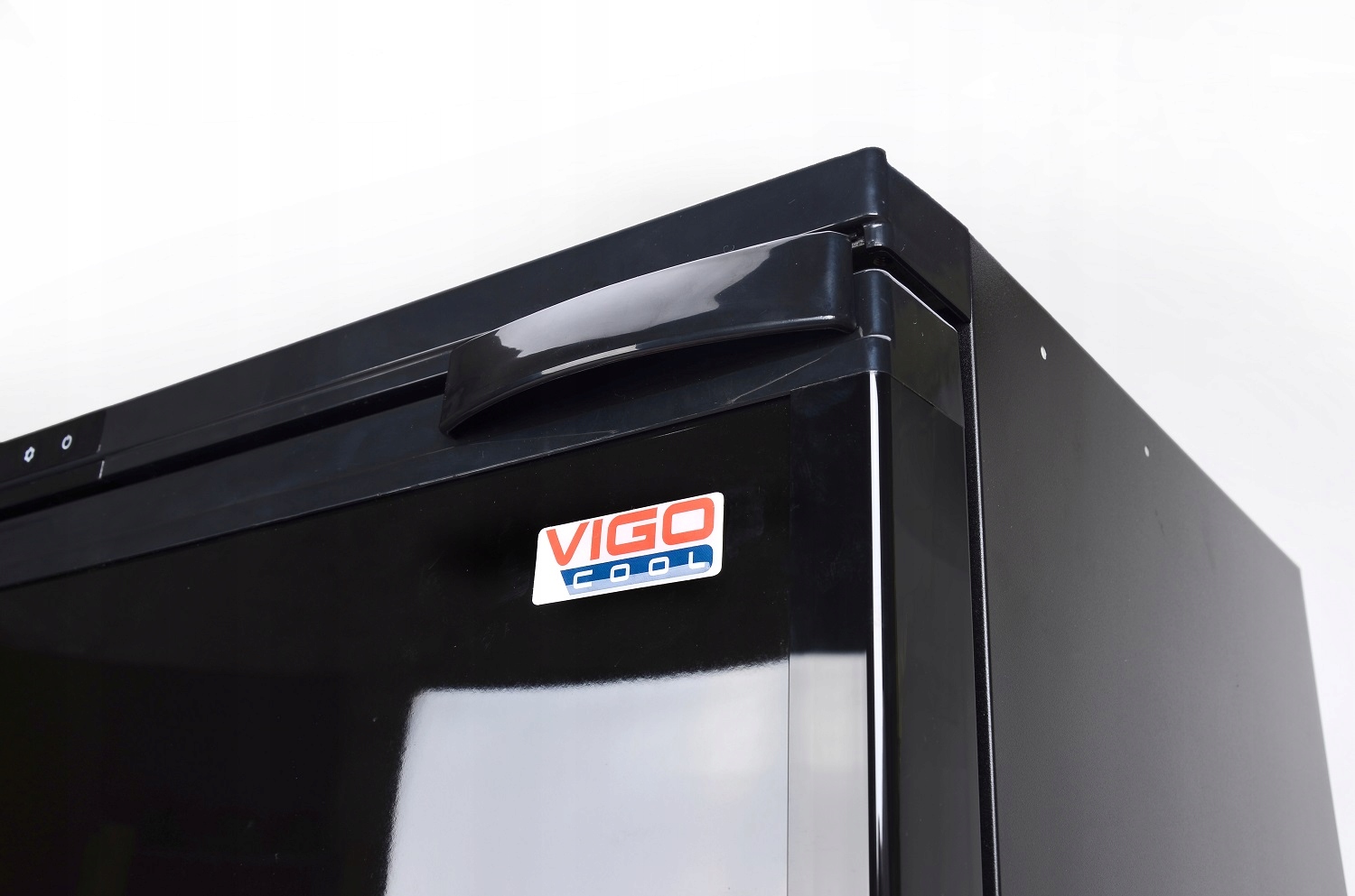 Šaldytuvas KAMERAI 65L 12/24V KOMPRESORINIS ŠALDYTAS VALTIUI, VIGO COOL JACHTA