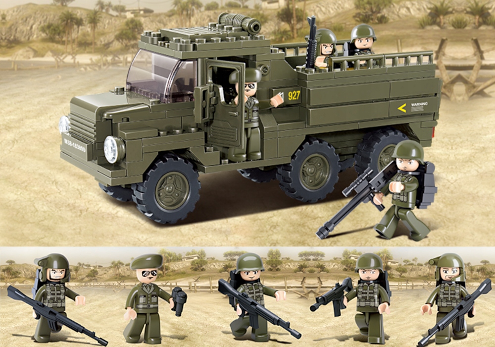 Plytelės AMERICAN TRUCK M939 MILITARY TRANSPORTER Kariai + 2X LEGO ginklai