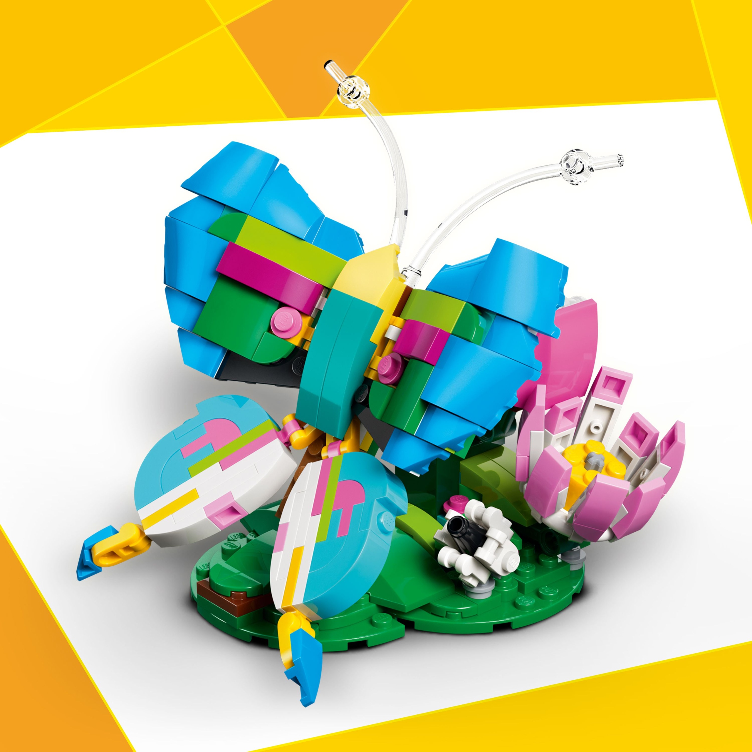 LEGO Creator 3 viename laukiniai gyvūnai: spalvingas kolibris 31384