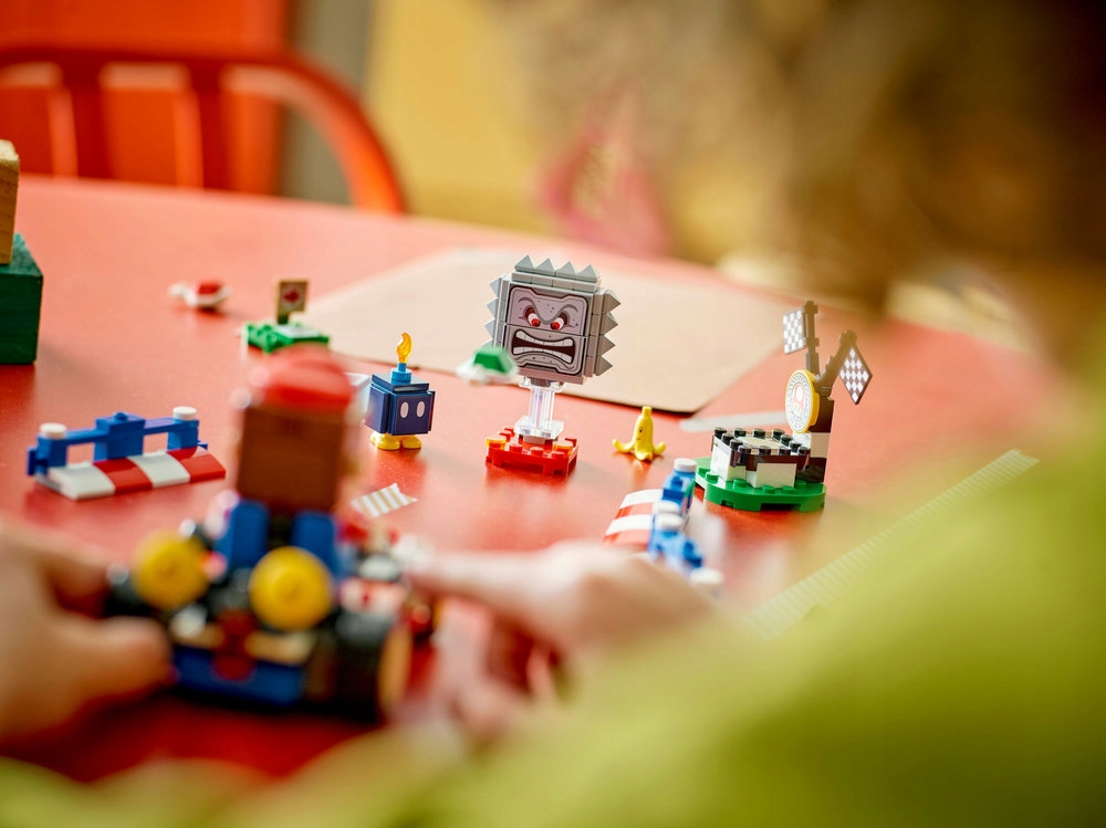 LEGO Super Mario 72043 interaktyvus karti