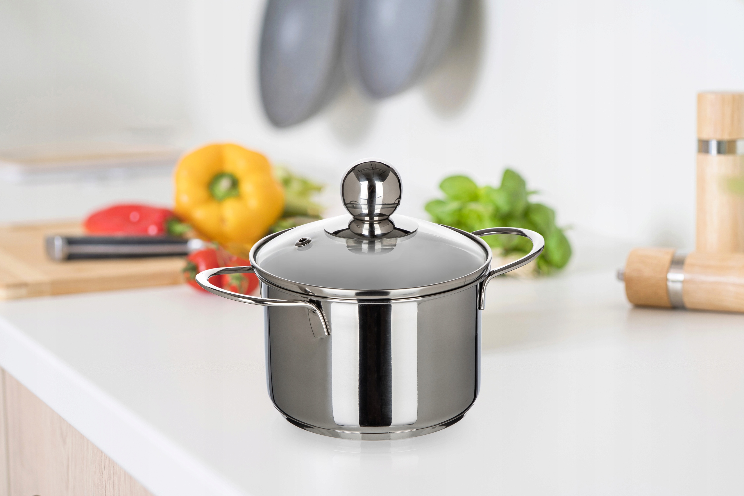 MAŽAS PUODAS SU DANGIU 12cm 0,85L PUODAS SU DANGIU PICCOLO BANKETŲ SAULE