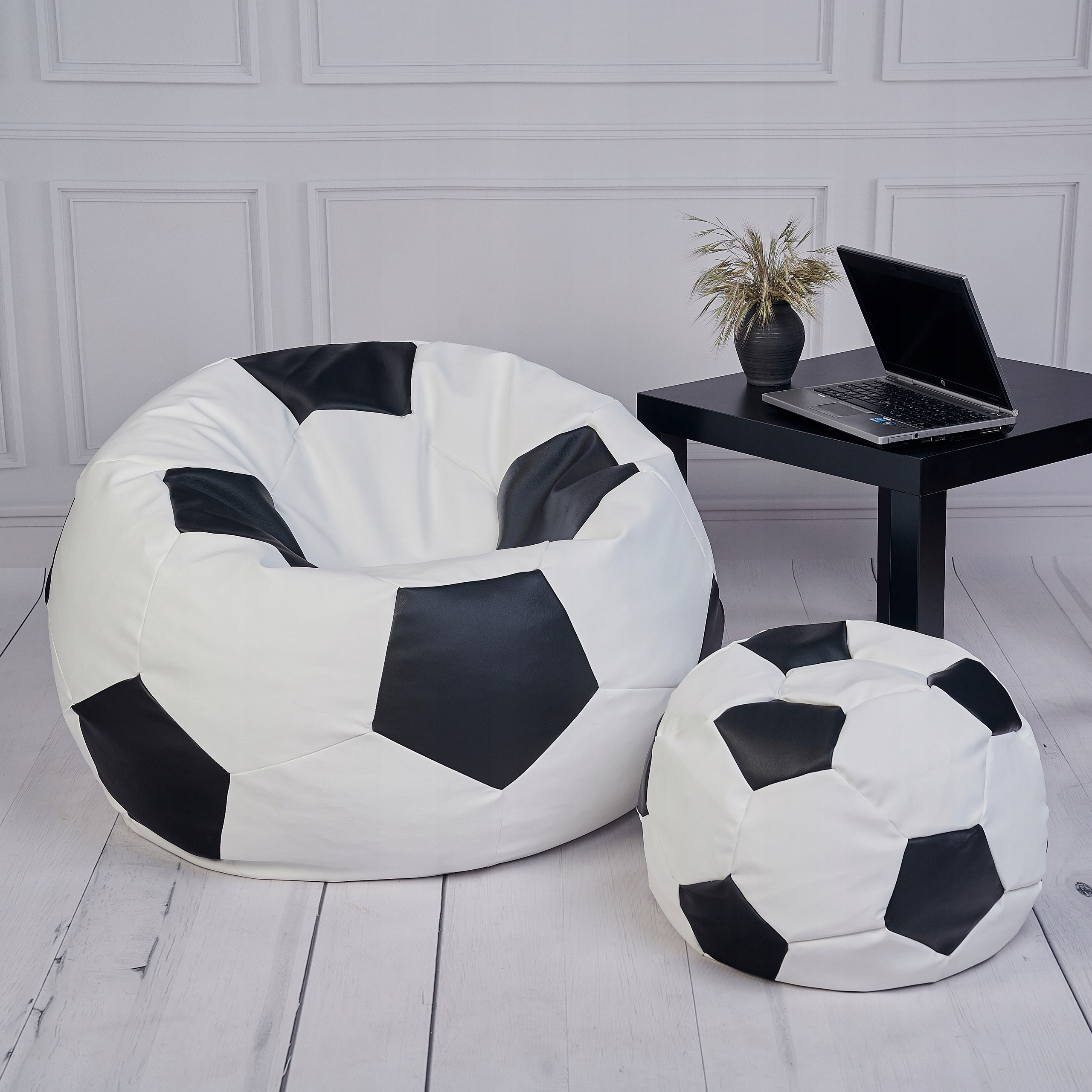 FUTBOLO POFFE BALL SEAT + NEMOKAMAI