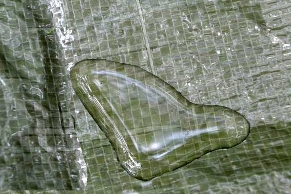Tarp grindų dangos lakštinė palapinė 2x2 vandeniui atspari