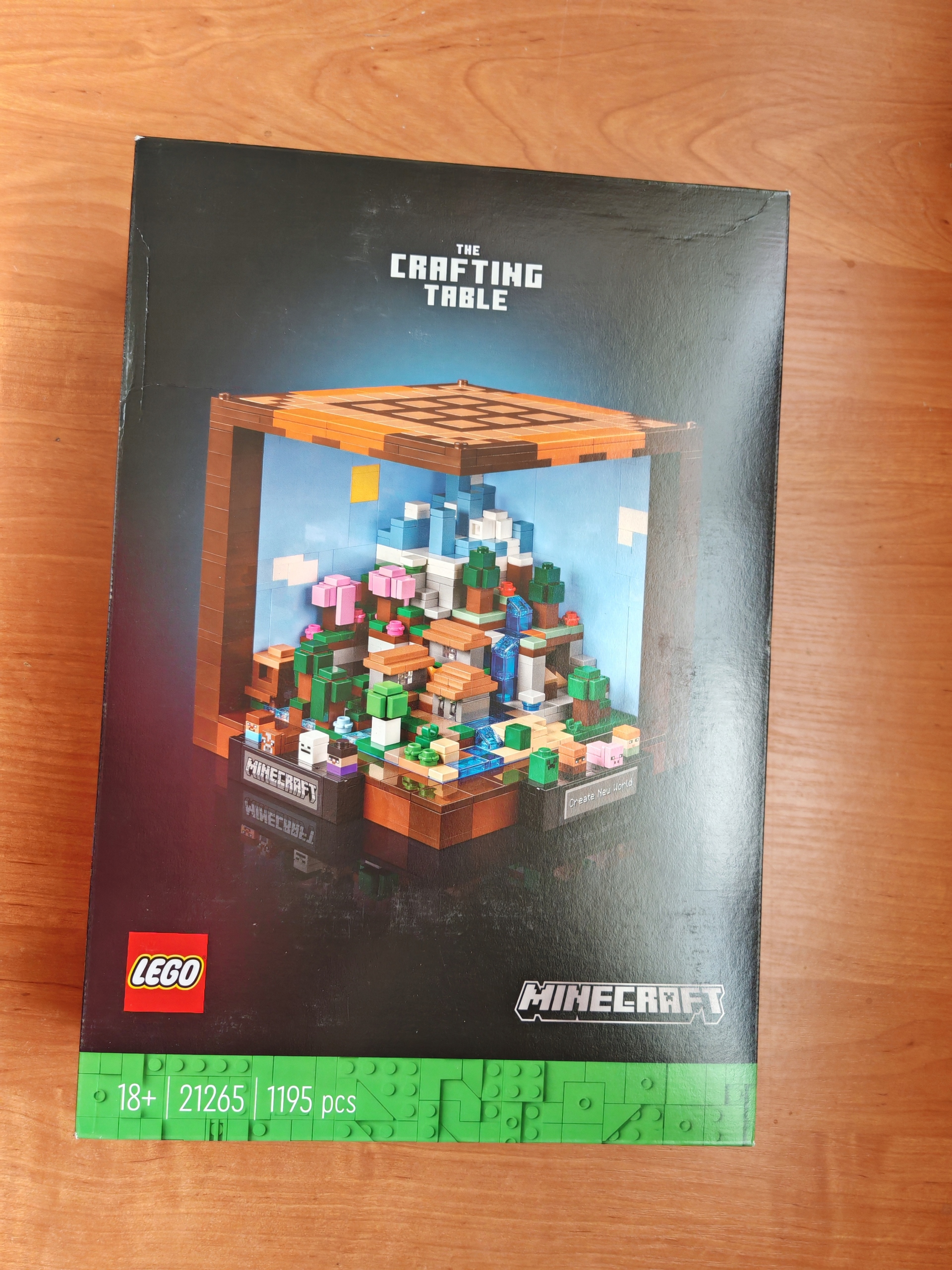 Lego Minecraft darbo stalas 21265