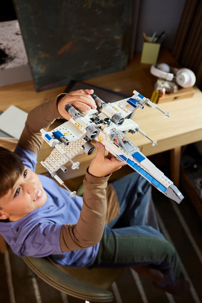 Lego Star Wars X-Wing naujosios respublikos 75460
